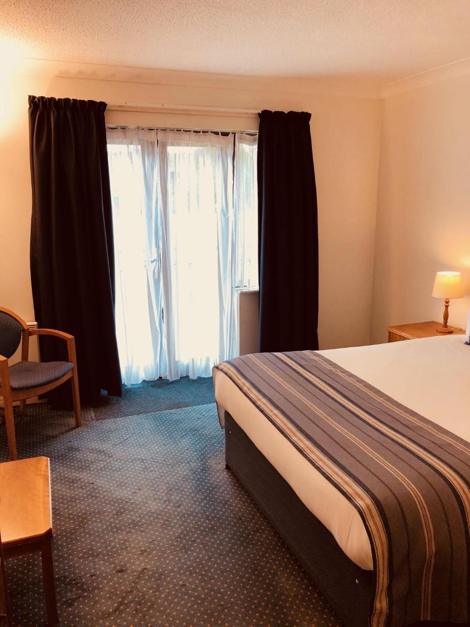 Stoneleigh Park Guest house